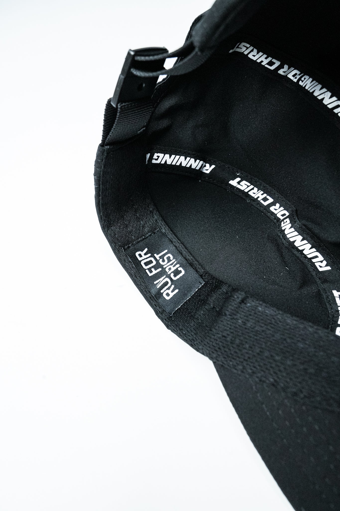 The Race "Endurance" Cap in Black
