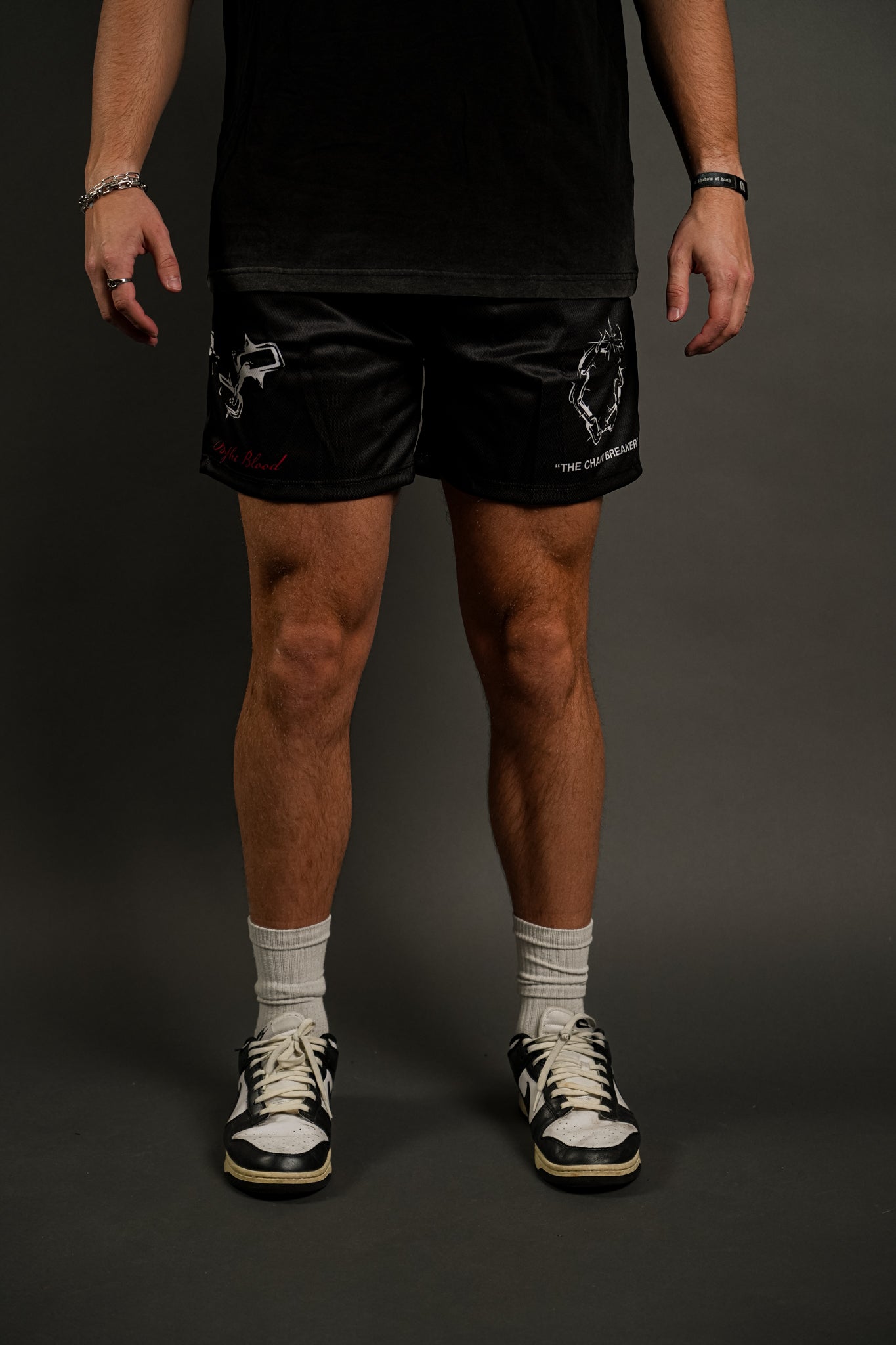 Chain Breaker Shorts in Black