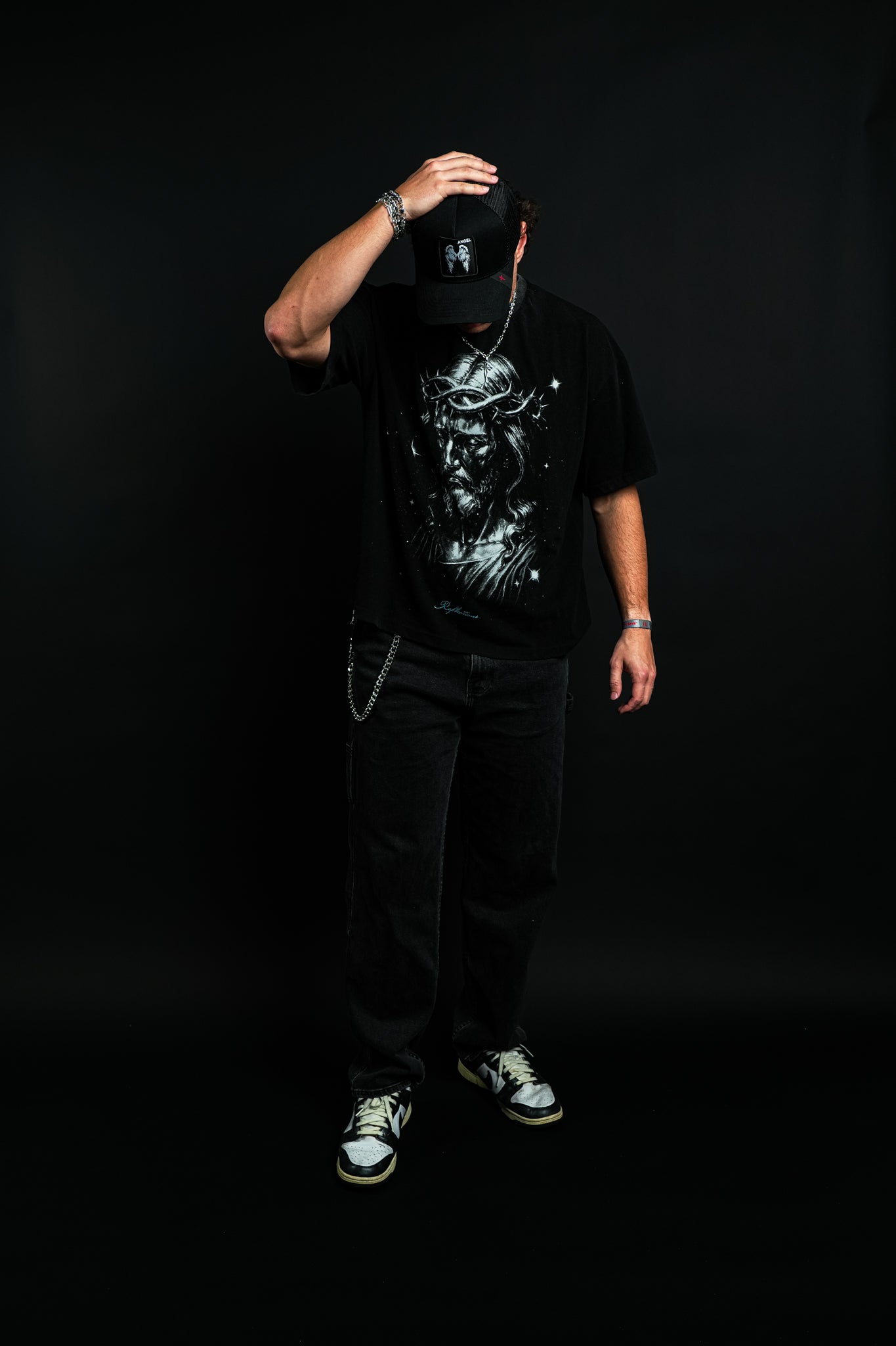 Thorns & Stars "Faded" Tee in Black