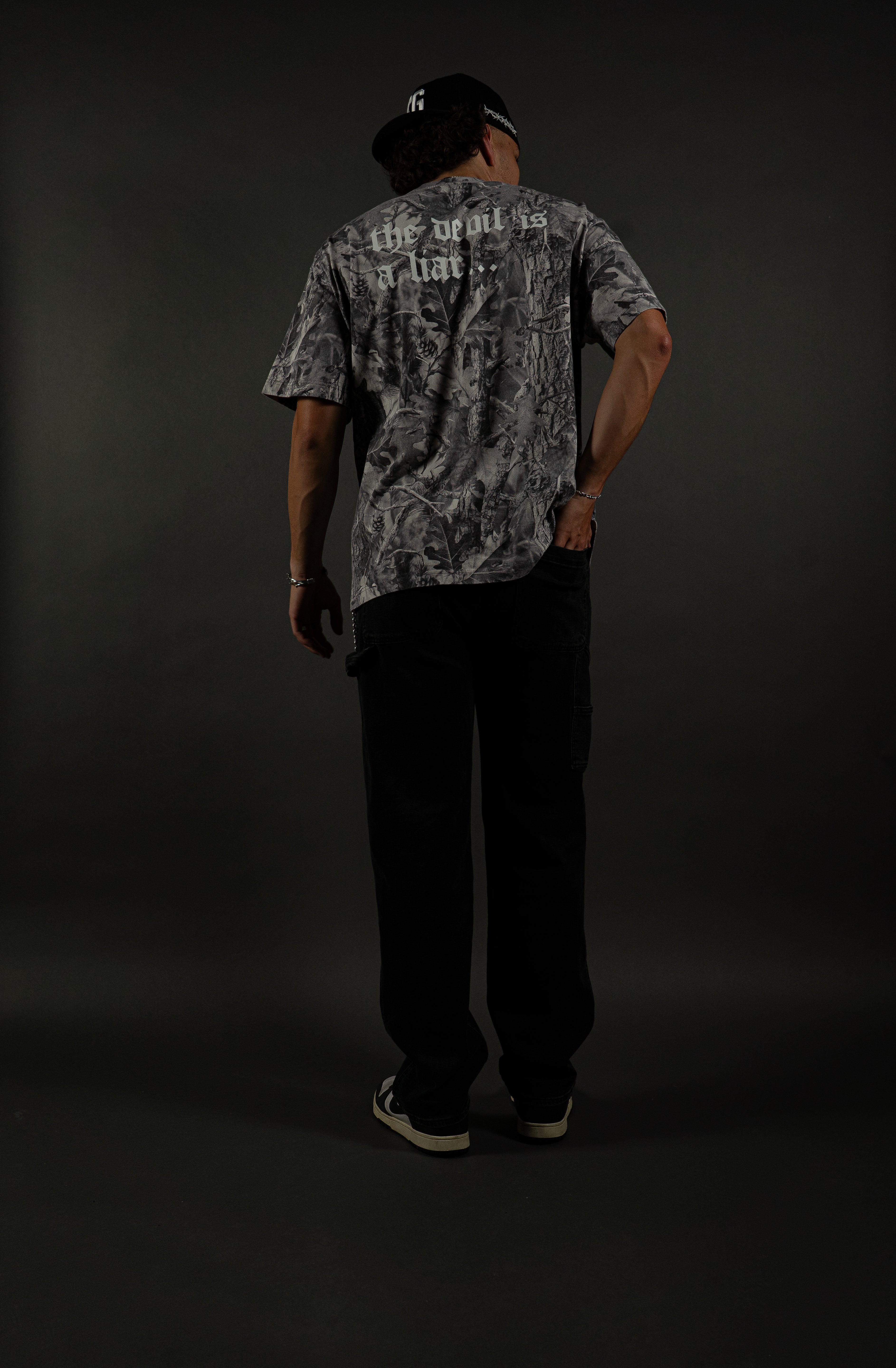 The Liar "PREMIUM" Tee in Snow Camo