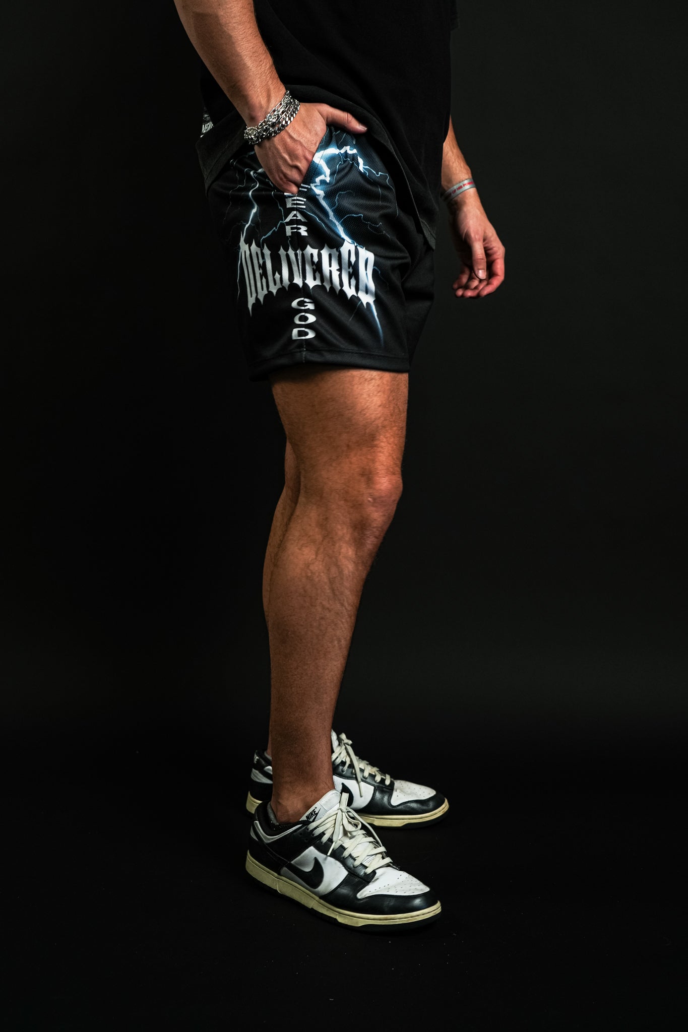 Delivered Shorts in Black