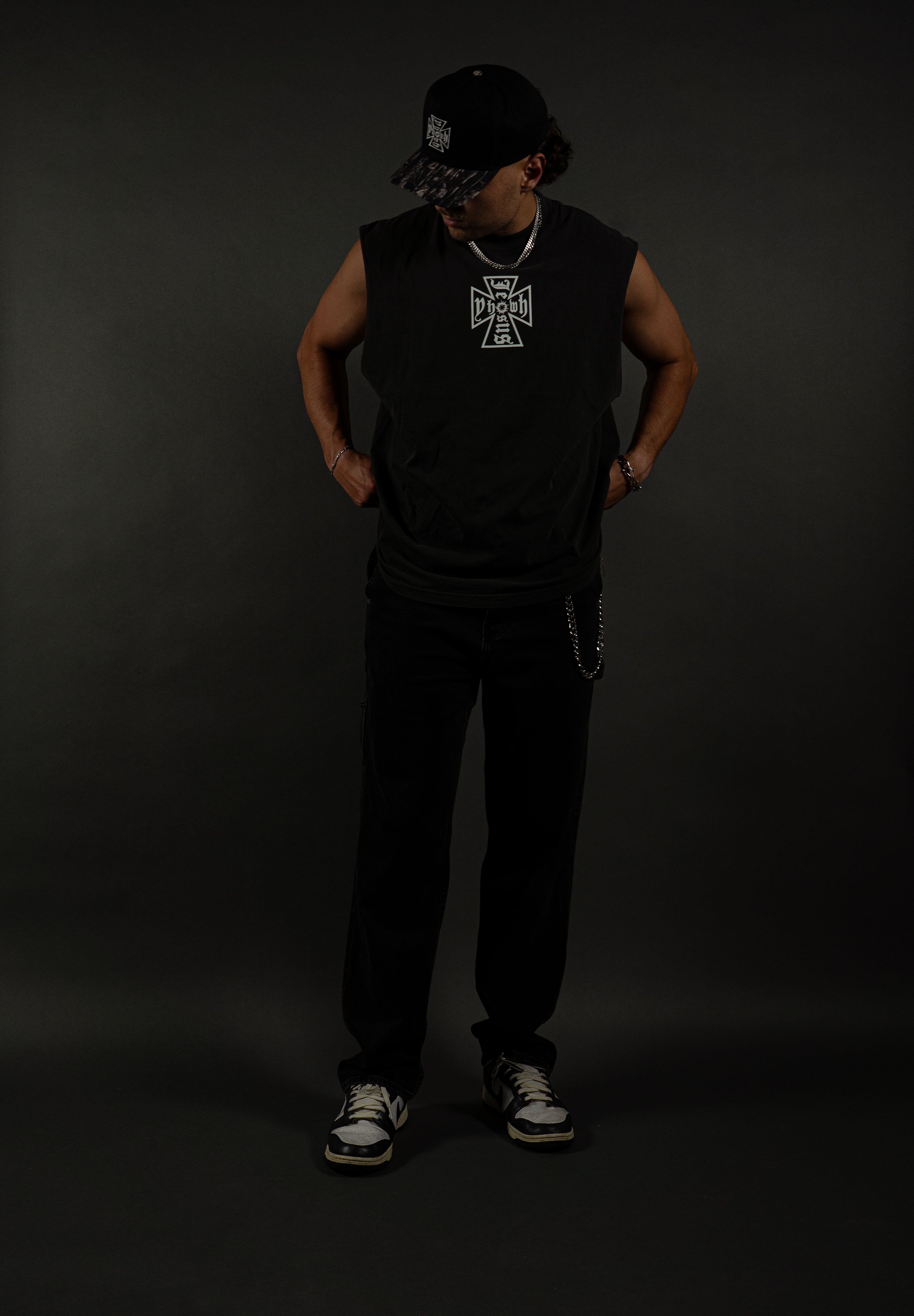 Heaven "PREMIUM" Cutoff in Vintage Black