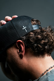 The Covenant Hat in Black