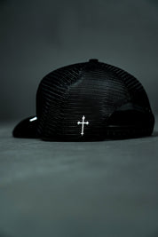 The Covenant Hat in Black